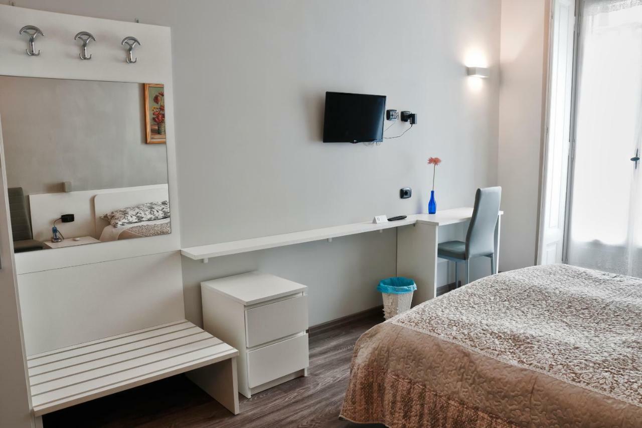 Camera Matrimoniale Budget con Bagno Privato